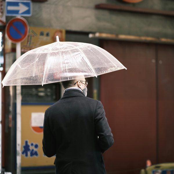 Parapluie sur mesure : l'allié parfait de votre communication